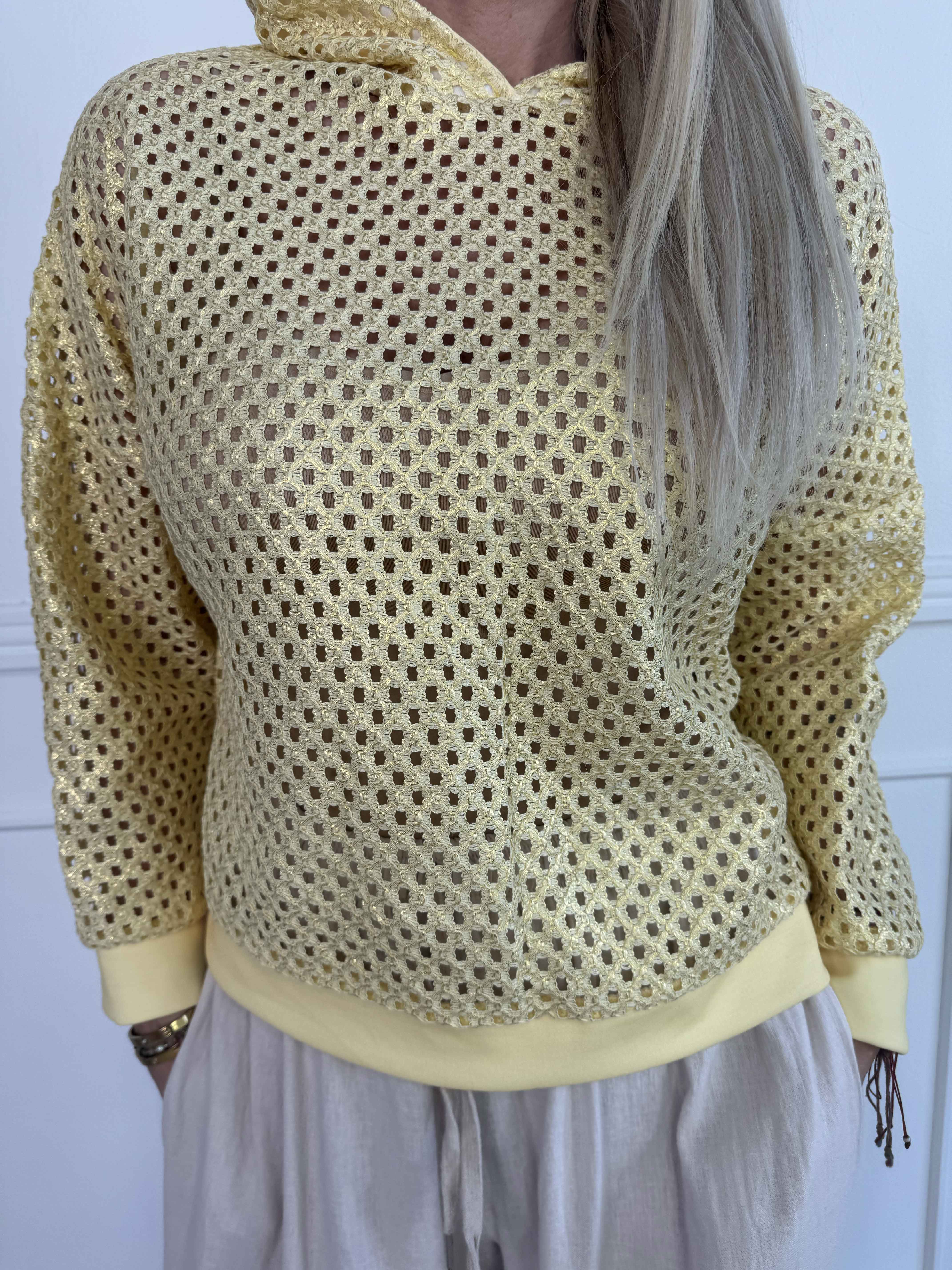 Martha - Hoodie i bomull med hålmönster och lätt glans